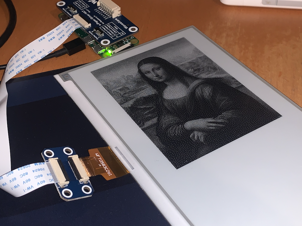 An e-Paper based photo frame
